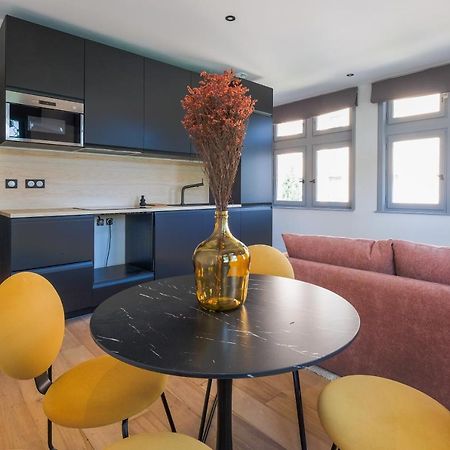 Honore Suite Vue Saone Лион Екстериор снимка