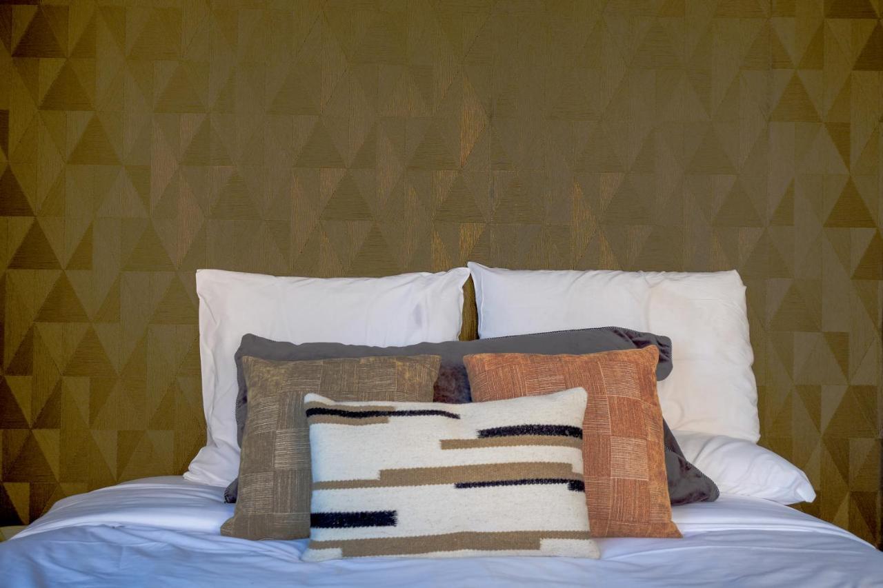 Honore Suite Vue Saone Лион Екстериор снимка